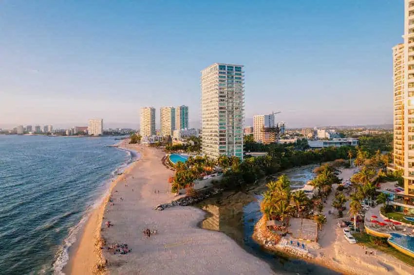 Dónde y por qué encontrar los últimos bastiones de la historia de Puerto Vallarta