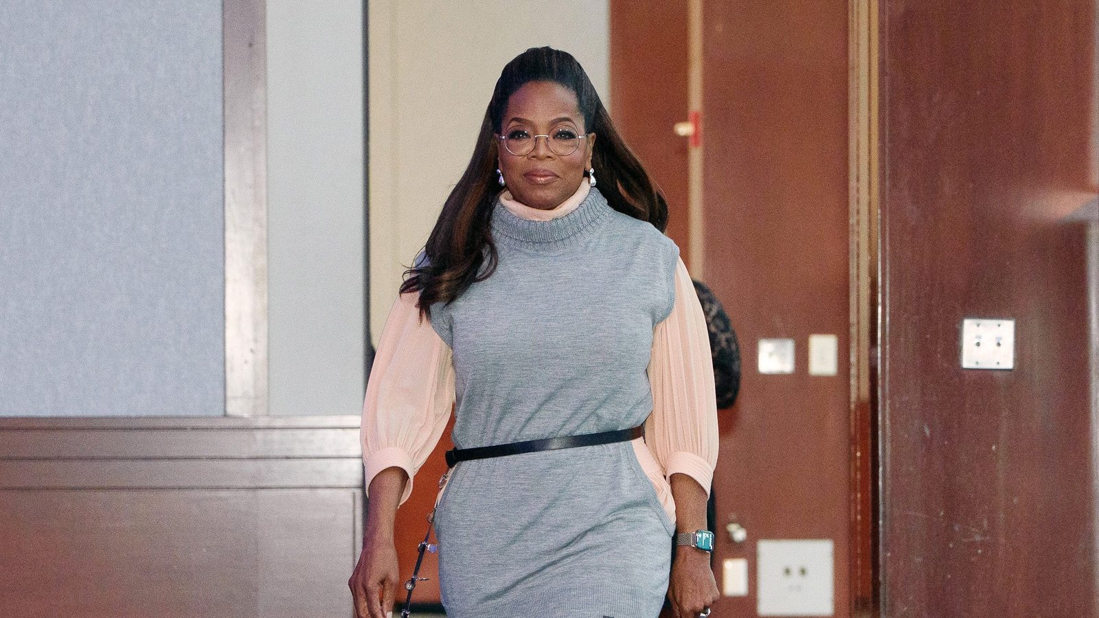 Oprah Winfrey Net Worth 2025: cuánto dinero tiene hoy