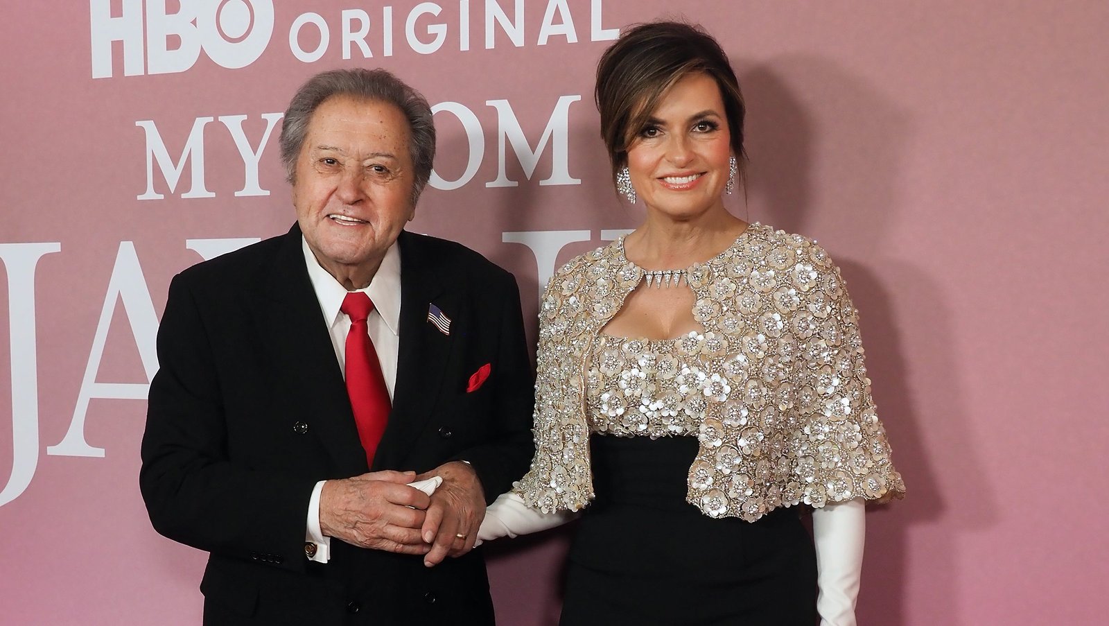 ¿Quién es el padre biológico de Mariska Hargitay? 5 cosas sobre Nelson Sardelli después de la revelación
