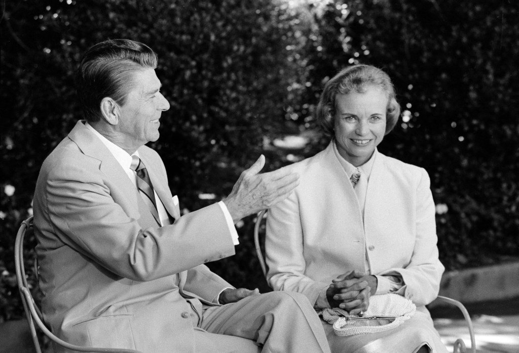 Hoy en Historia: 7 de julio, Reagan nomina a O’Connor para la Corte Suprema de los Estados Unidos