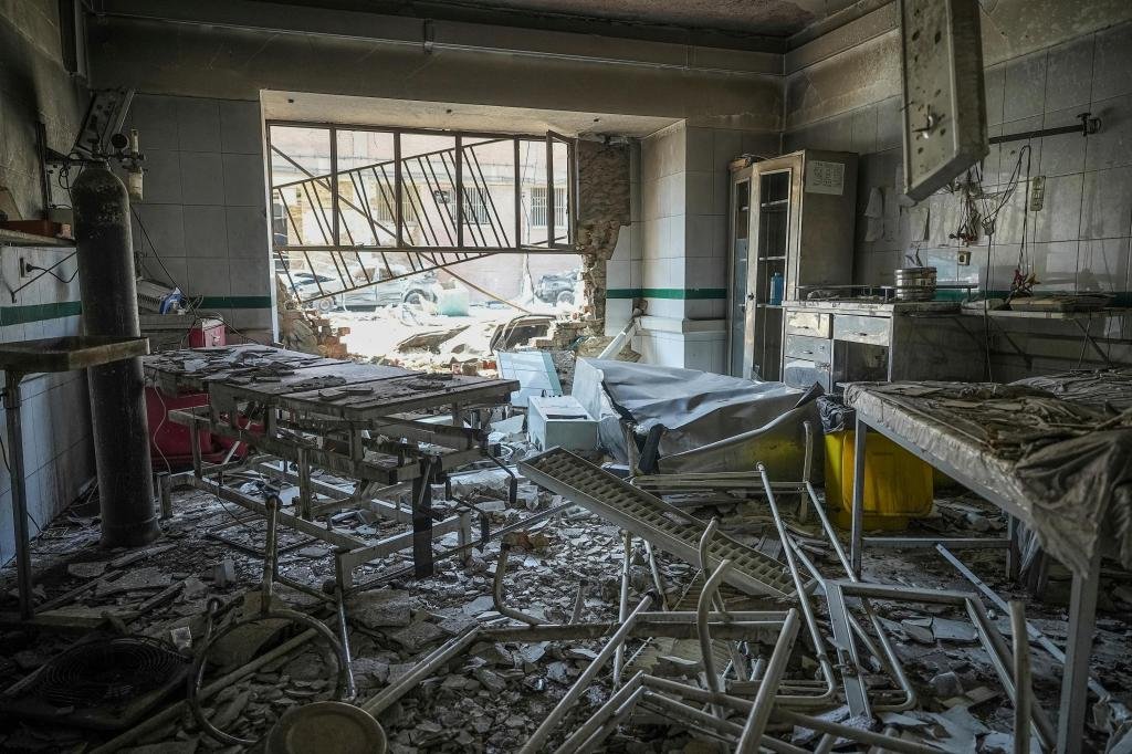Irán libera el número de muertos del ataque de la prisión de Evin de Israel, ya que los funcionarios siguen sospechando del alto el fuego