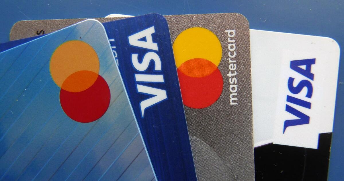 Cómo usar sus tarjetas de crédito con altas recompensas pero altas tarifas