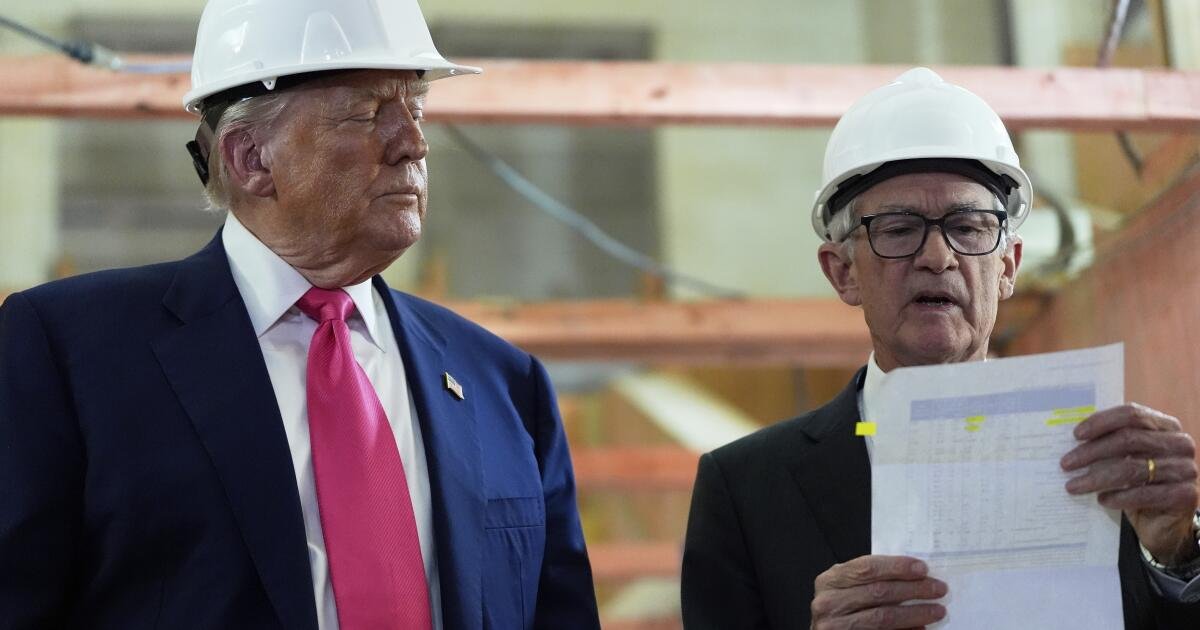 Trump y Powell Bicker sobre el costo de las renovaciones de los edificios de la Fed mientras el presidente visita el sitio