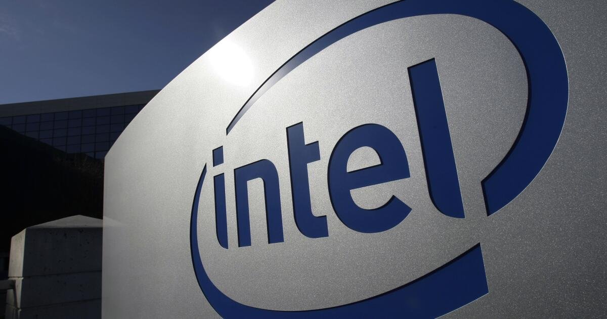 Intel planea arrojar a miles de trabajadores