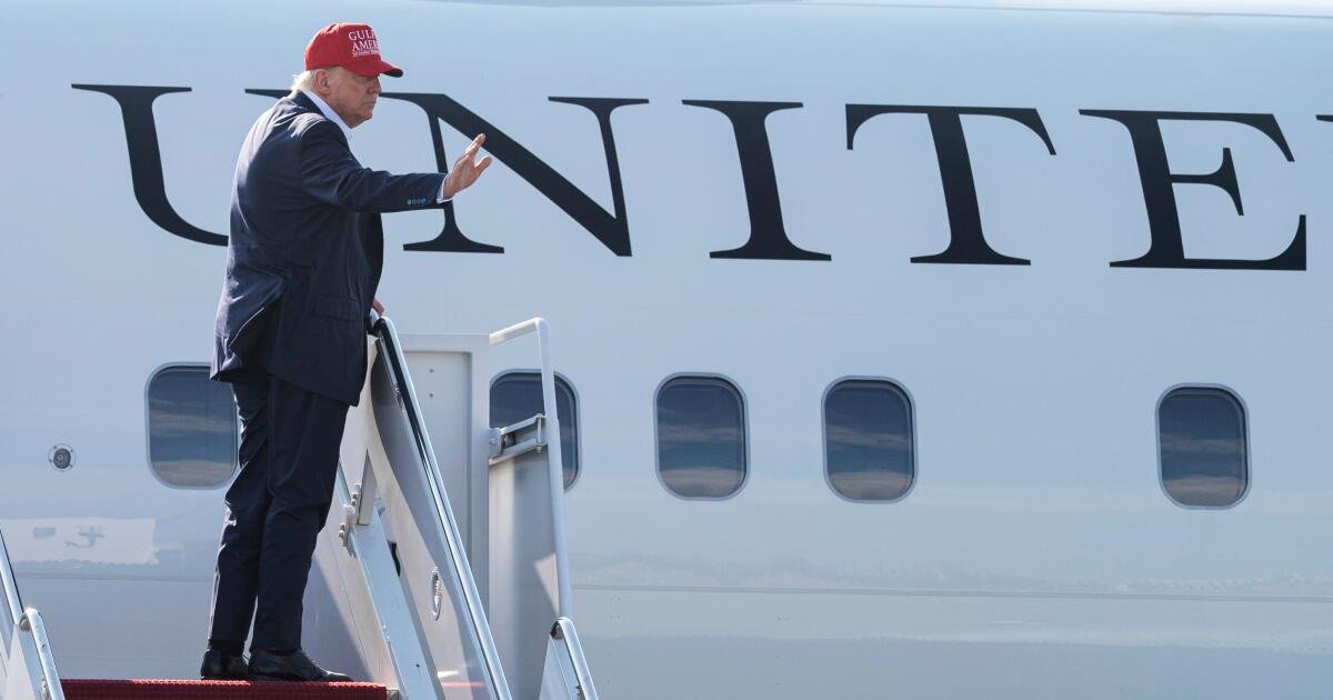 Trump estaba ganando con latinos. Ahora, su crueldad lo está descarrilando