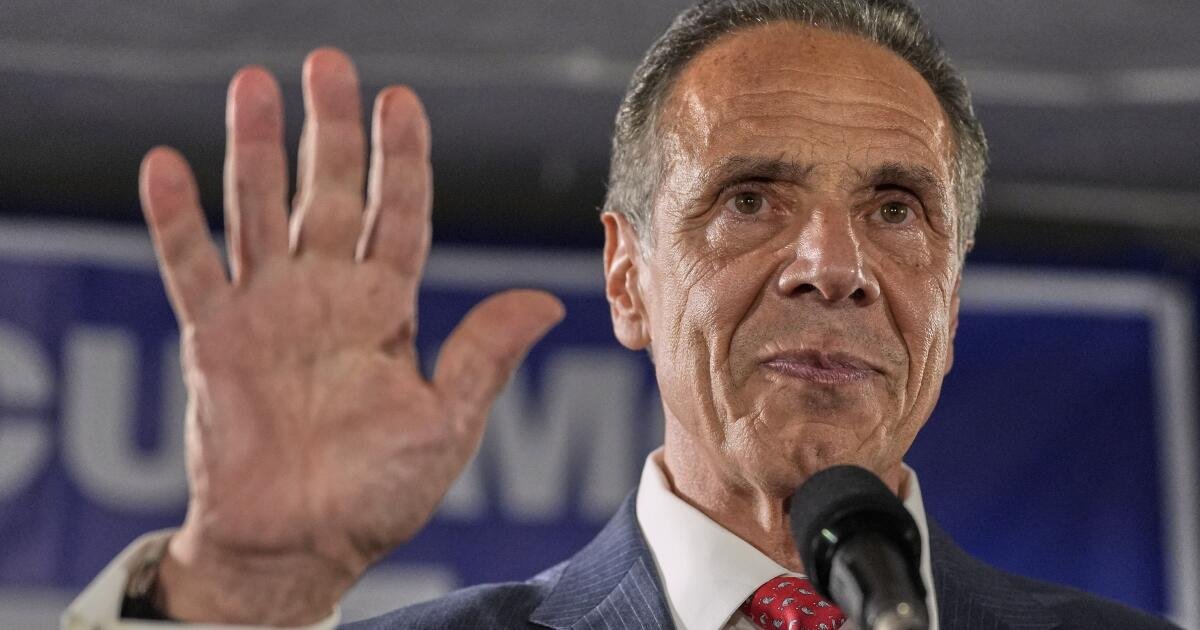Cuomo se mantiene en la carrera del alcalde de Nueva York como independiente después de perder primarias demócratas ante Mamdani