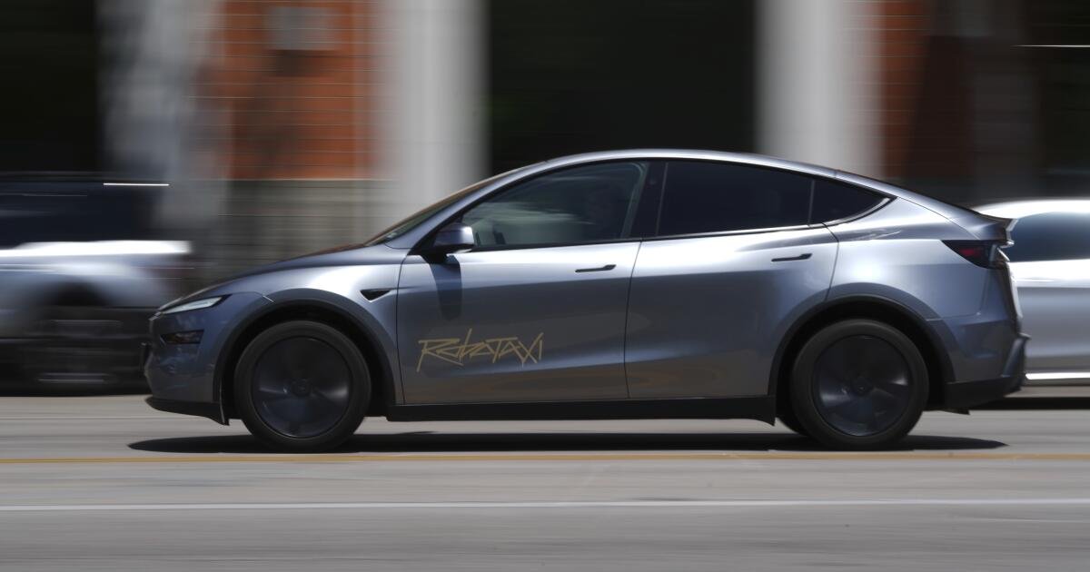 Tesla comenzará a probar su robotaxis en el Área de la Bahía, según el informe