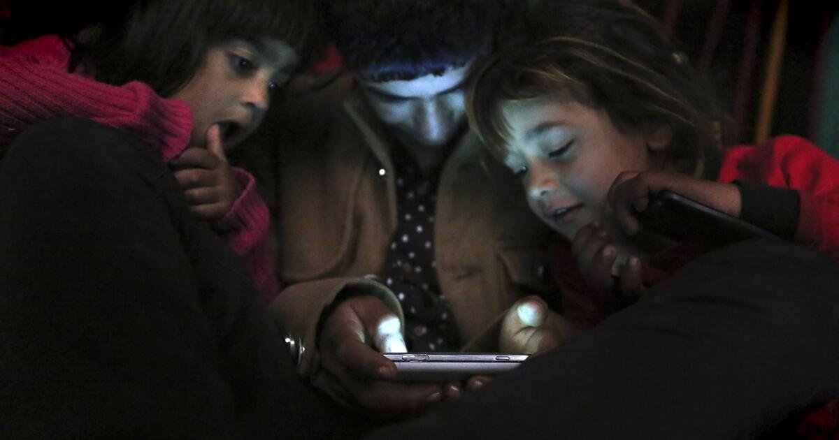 Pionó en el teléfono celular. Cambió cómo las personas en todo el mundo hablan entre sí, y no
