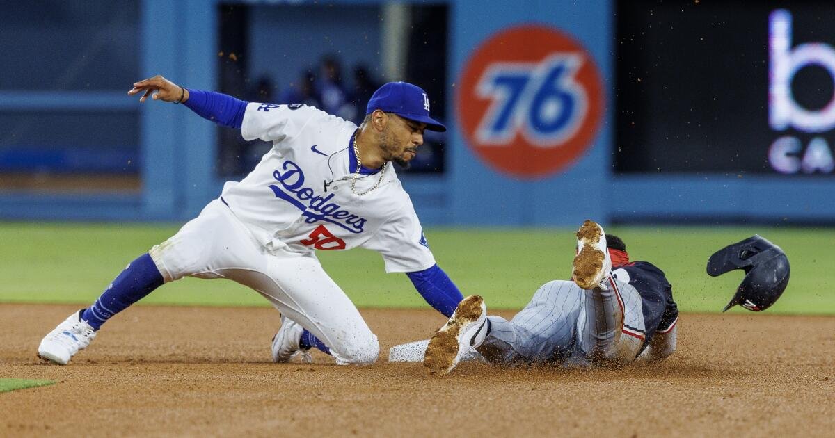 Cartas a los deportes: hora de que los Dodgers realicen algunos cambios