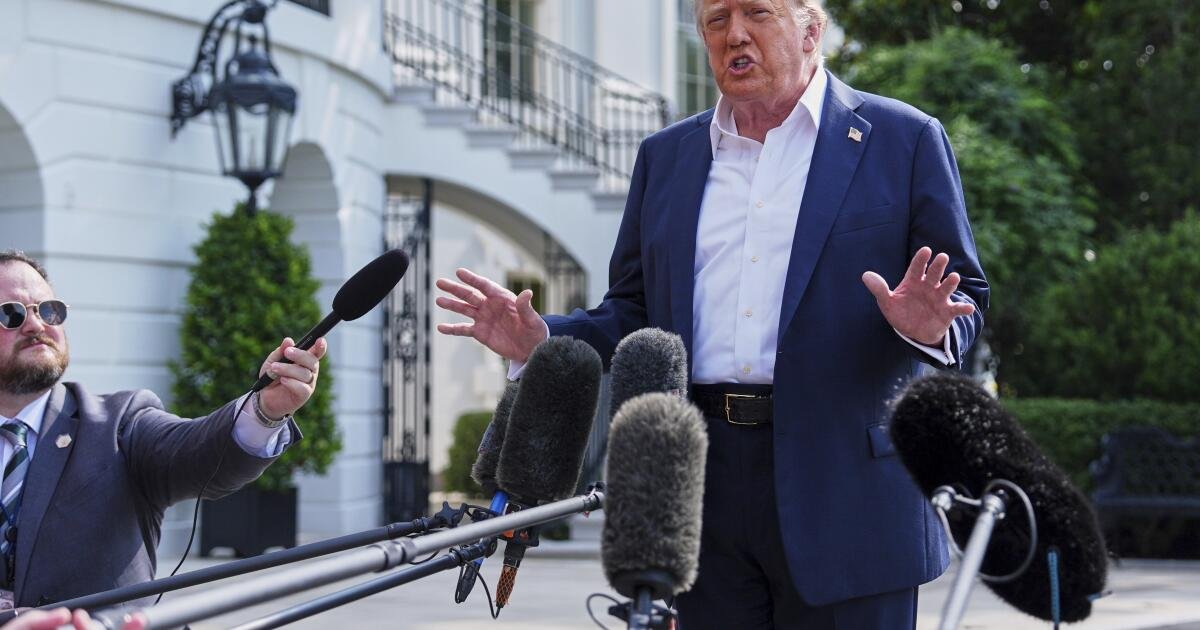 Trump anuncia aranceles del 30% contra la UE, México, comenzará el 1 de agosto