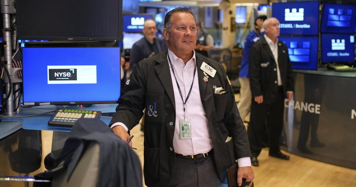 La mayoría de las acciones se desploman, pero Nvidia empuja a Nasdaq a otro registro