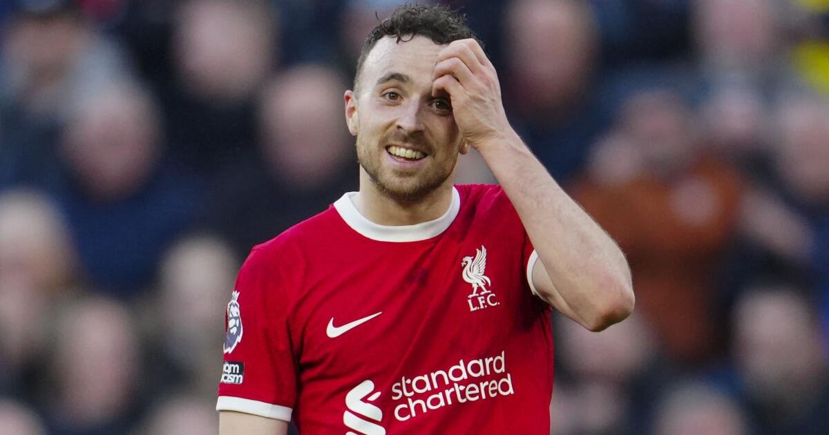 Diogo Jota, delantero de fútbol para Liverpool y Portugal, muere en un accidente automovilístico con su hermano
