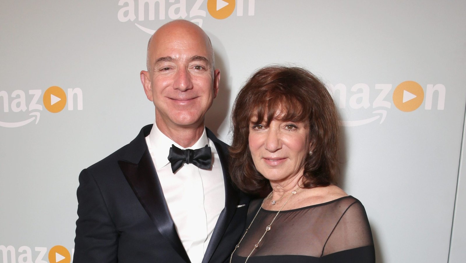 ¿Quién era Jacklyn 'Jackie' Bezos? Todo para saber sobre la difunta madre de Jeff Bezos