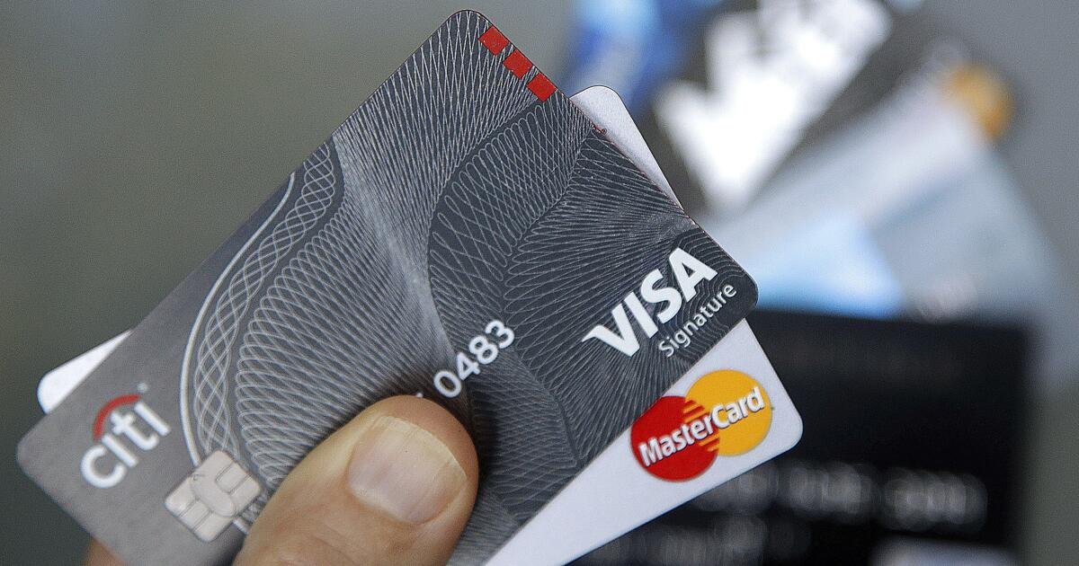 Por qué cada cónyuge debe tener una tarjeta de crédito en su propio nombre
