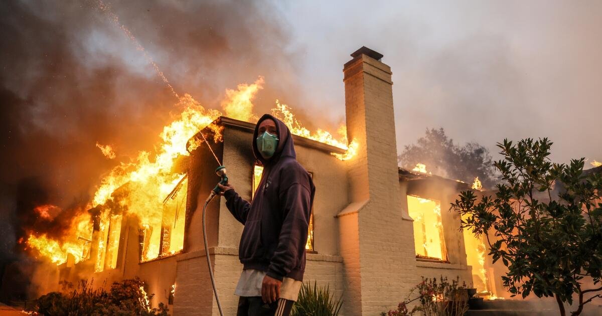 El gobernador Newsom busca recaudar $ 18 mil millones para apuntalar el Fondo Estatal de Infire Wildfire