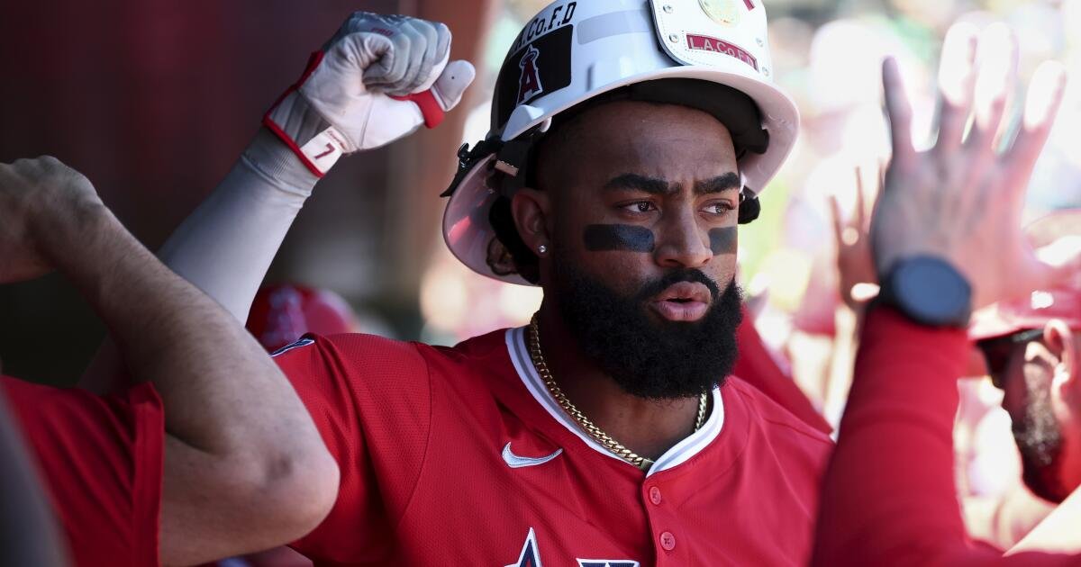 Jo Adell impulsa a los ángeles a la victoria sobre el atletismo en el décimo