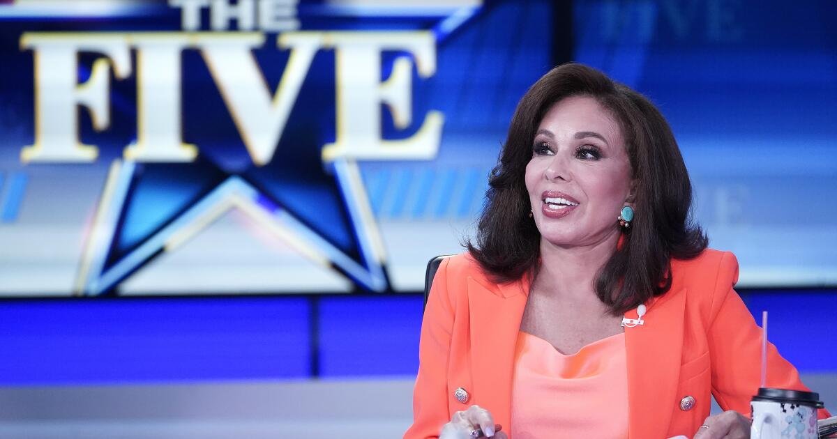 Los anfitriones de Fox News estaban decididos a ayudar a Trump a permanecer en el cargo después de las elecciones de 2020, dice Legal Preshing