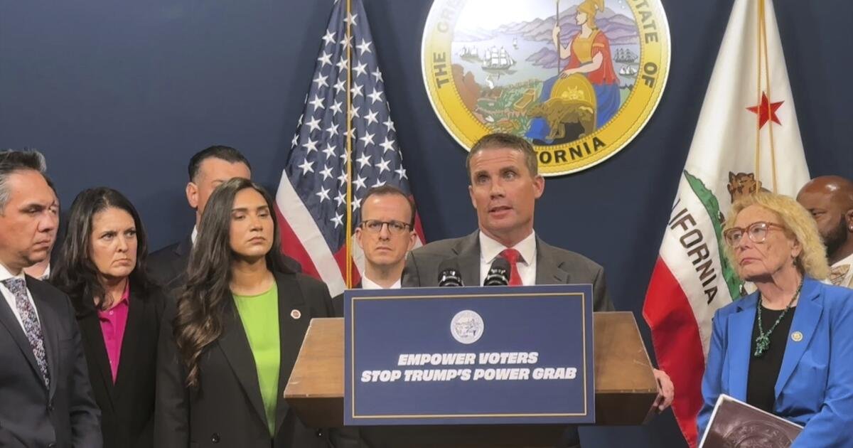 Para contrarrestar a Texas, los legisladores de California toman un plan para volver a dibujar los distritos del Congreso