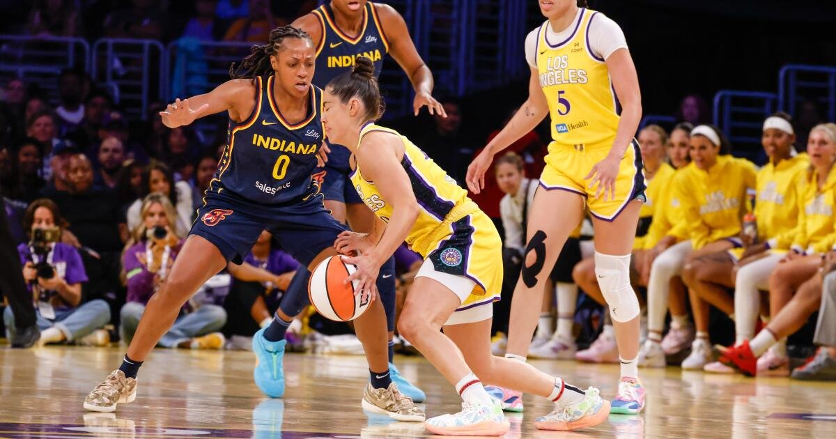 Las chispas de rayas derrotan a un equipo de Indiana Fever extrañada a Caitlin Clark