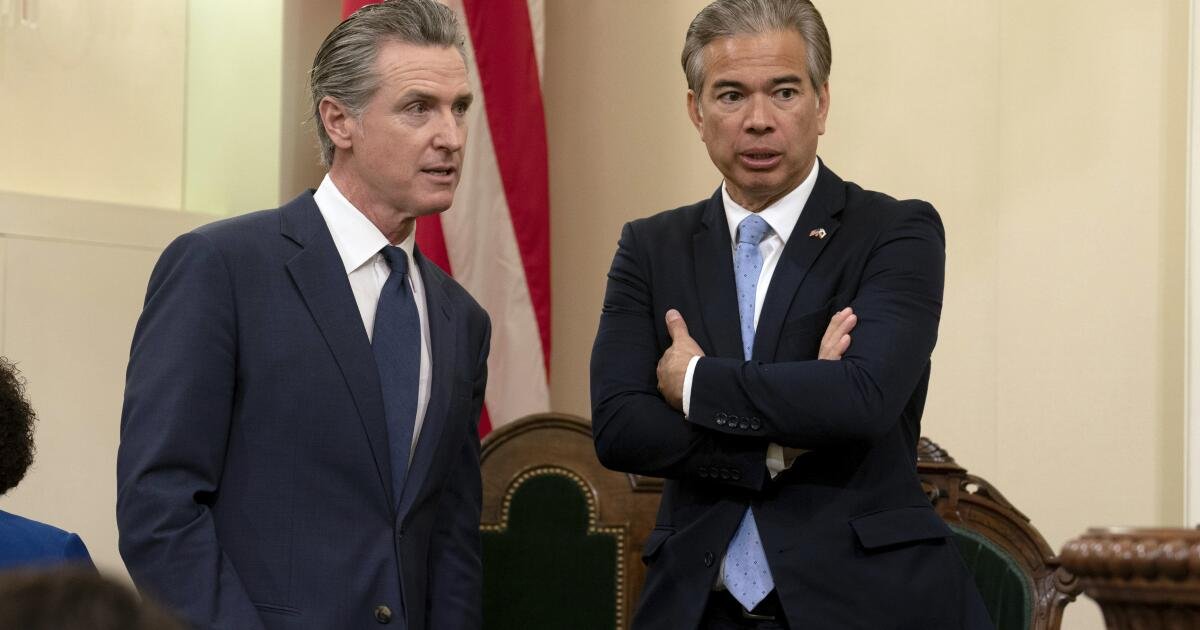 37 demandas con un propósito: proteger el ‘sueño de California’ de Trump