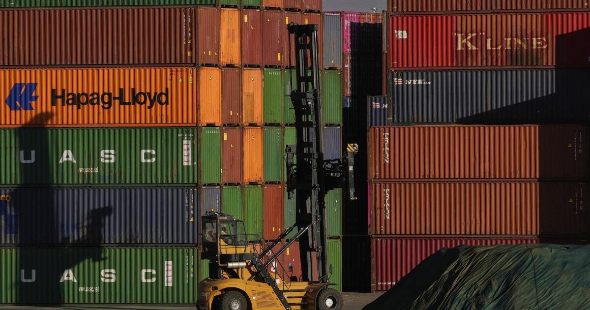 Los aranceles estadounidenses ponen en riesgo 30,000 empleos sudafricanos, dicen las autoridades