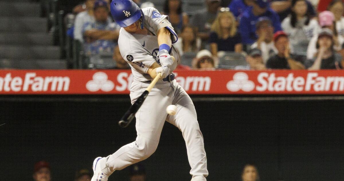Will Smith podría ganar un título de bateo. ¿Podrían los Dodgers detenerlo?