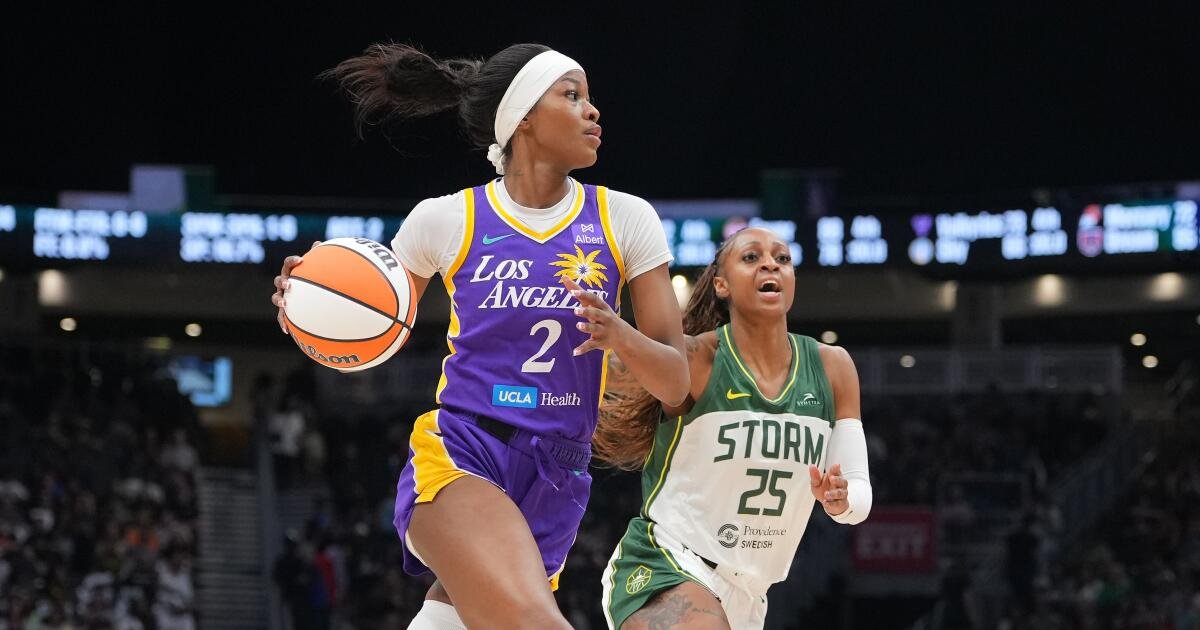 Dearica Hamby y Rickea Jackson Power Sparks para ganar dos veces sobre Seattle