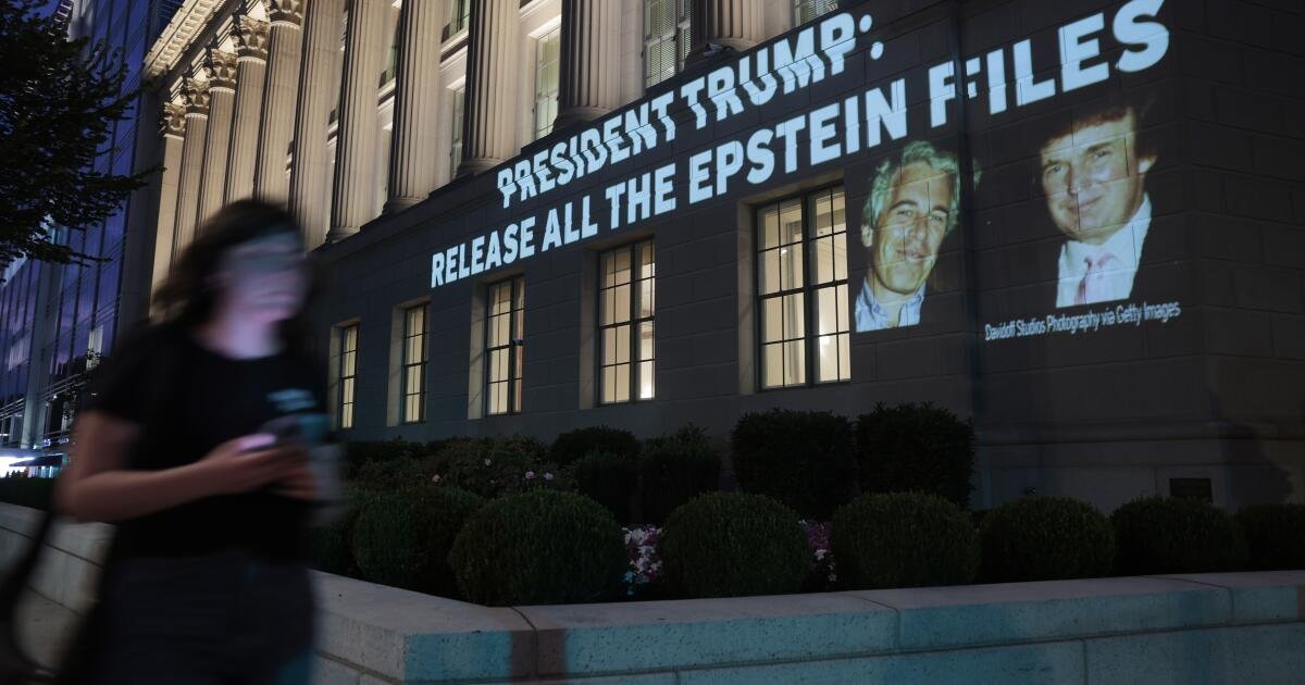 En el distrito del Congreso más duro de Estados Unidos, los votantes están de acuerdo: libere los archivos de Epstein