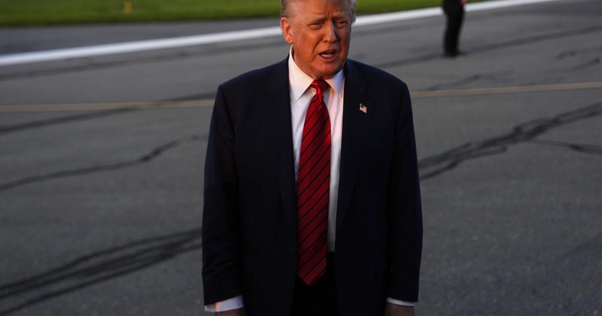 Trump reduce a los candidatos al presidente de Fed a cuatro, excluyendo al Secretario del Tesoro Bessent