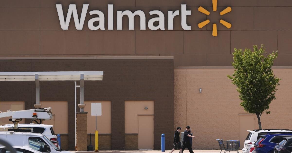 Walmart informa ventas y ganancias sólidas como aranceles se preocupan a algunos consumidores