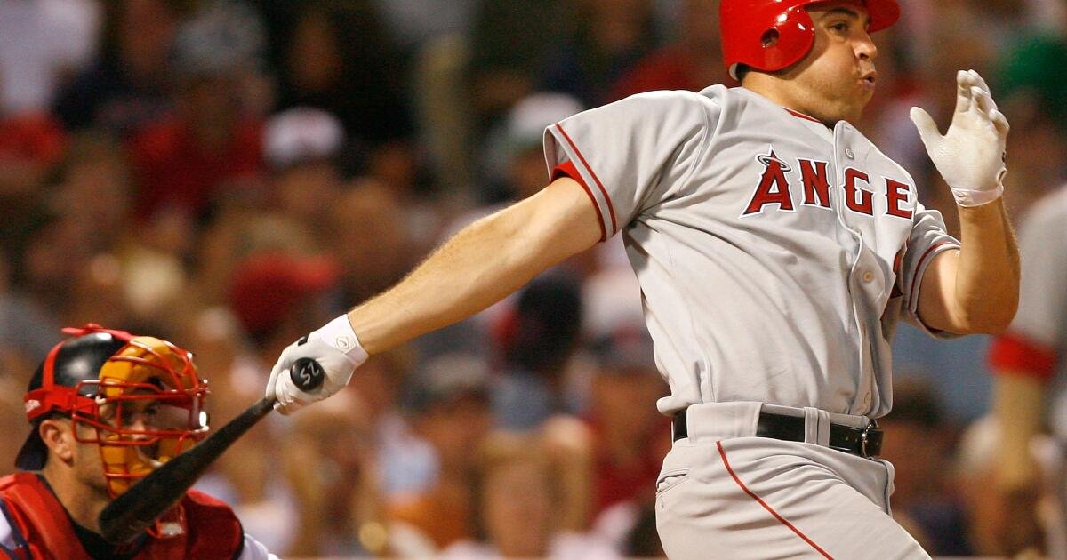 El ex toletero de los Angels Mark Teixeira anuncia la campaña del Congreso en Texas