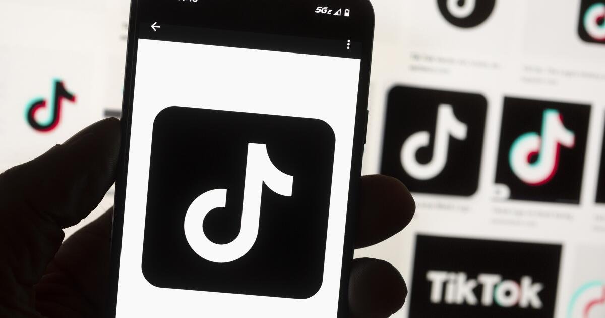 Trump dice que seguirá extendiendo la fecha límite de cierre de Tiktok