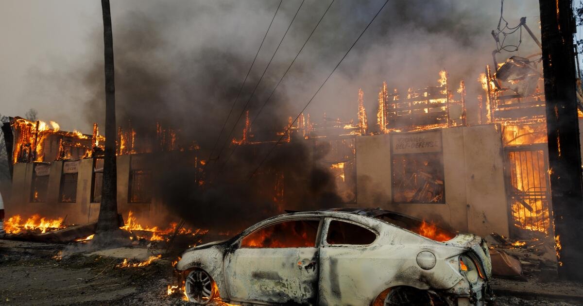 Los clientes eléctricos pagarán $ 9 mil millones más al fondo estatal de incendios forestales bajo la factura propuesta