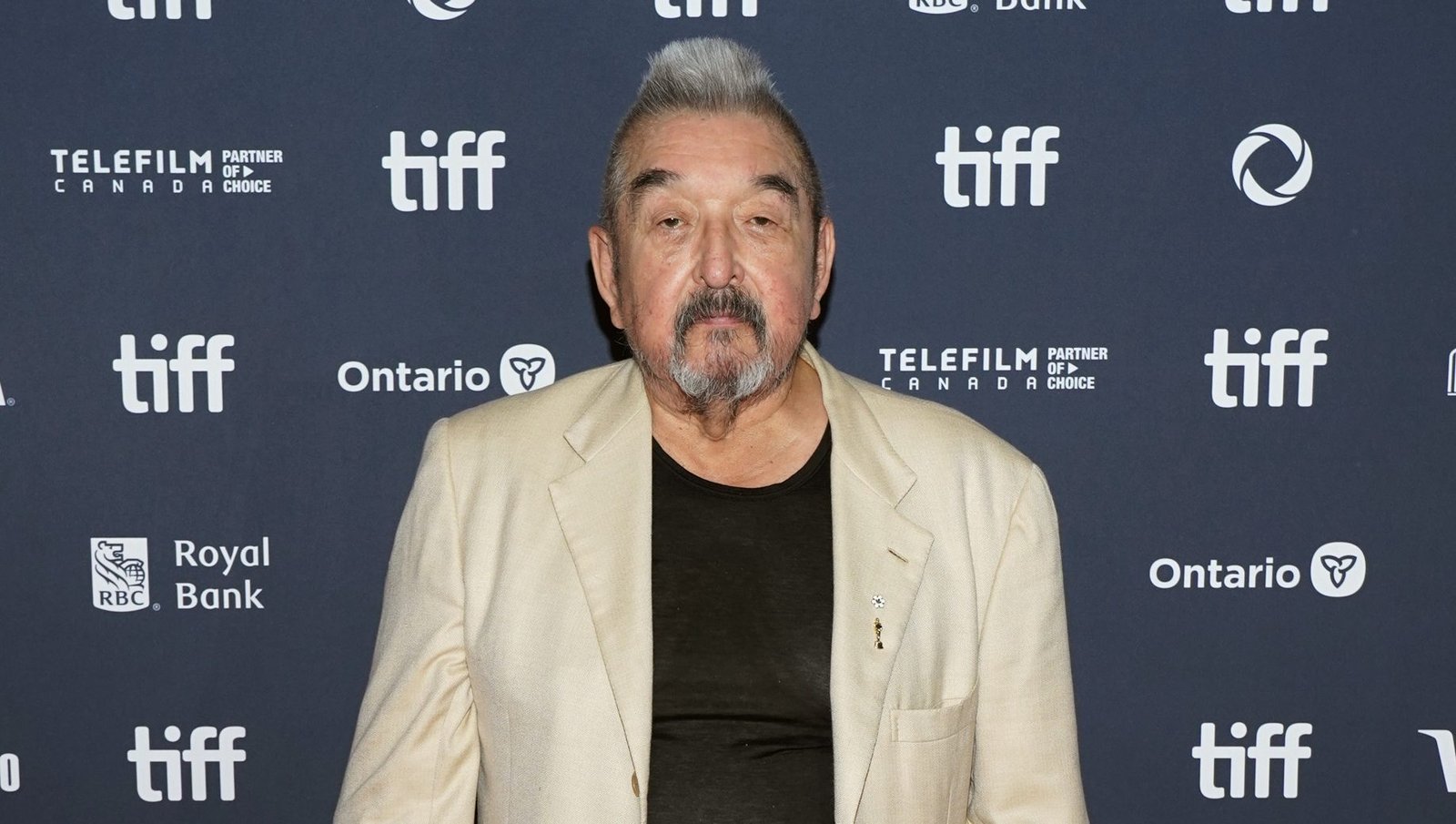 ¿Quién era Graham Greene? 5 cosas sobre la vida, las películas, los programas de televisión y la enfermedad del actor fallecido antes de la muerte