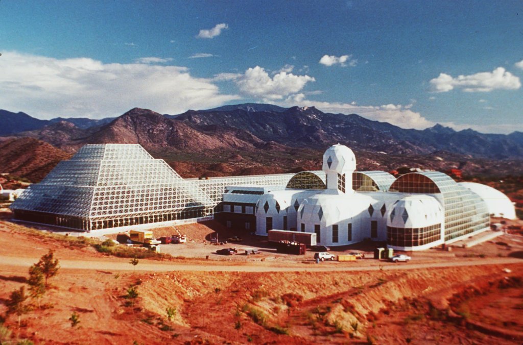 Hoy en Historia: 26 de septiembre, Biosphere 2 Stay comienza en Arizona