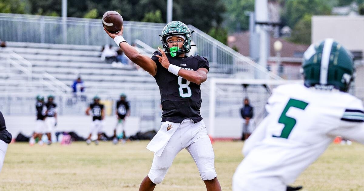 Taylor Lee de Oxnard Pacifica tiene 19 pases de touchdown en los últimos tres juegos