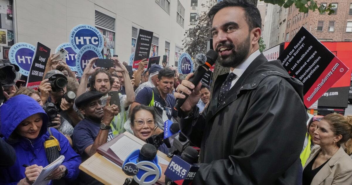 La gobernadora de Nueva York Kathy