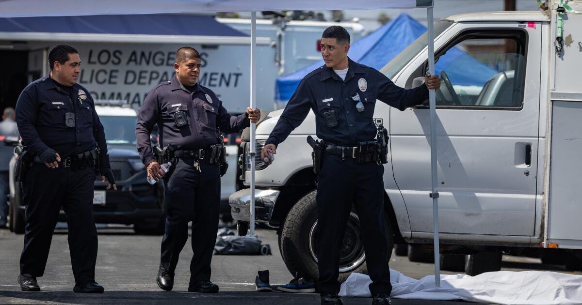 LAPD promociona 2024 salsa en tiroteos policiales, pero los oficiales ya disparan más este año