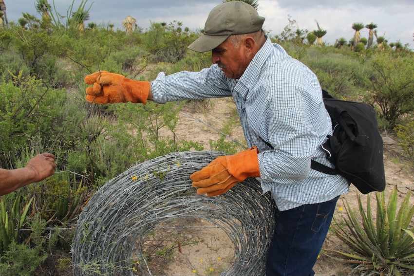En una ruta de peregrinación wixárika reconocida por la UNESCO, se derriba una valla y aumenta la esperanza