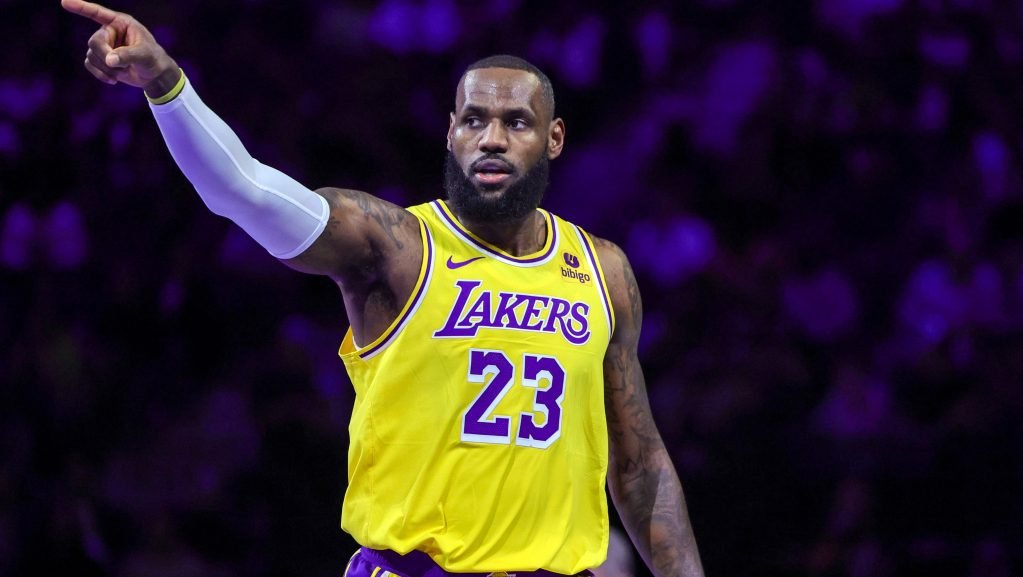 LeBron James entonces y ahora: Fotos de la estrella de la NBA a través de los años