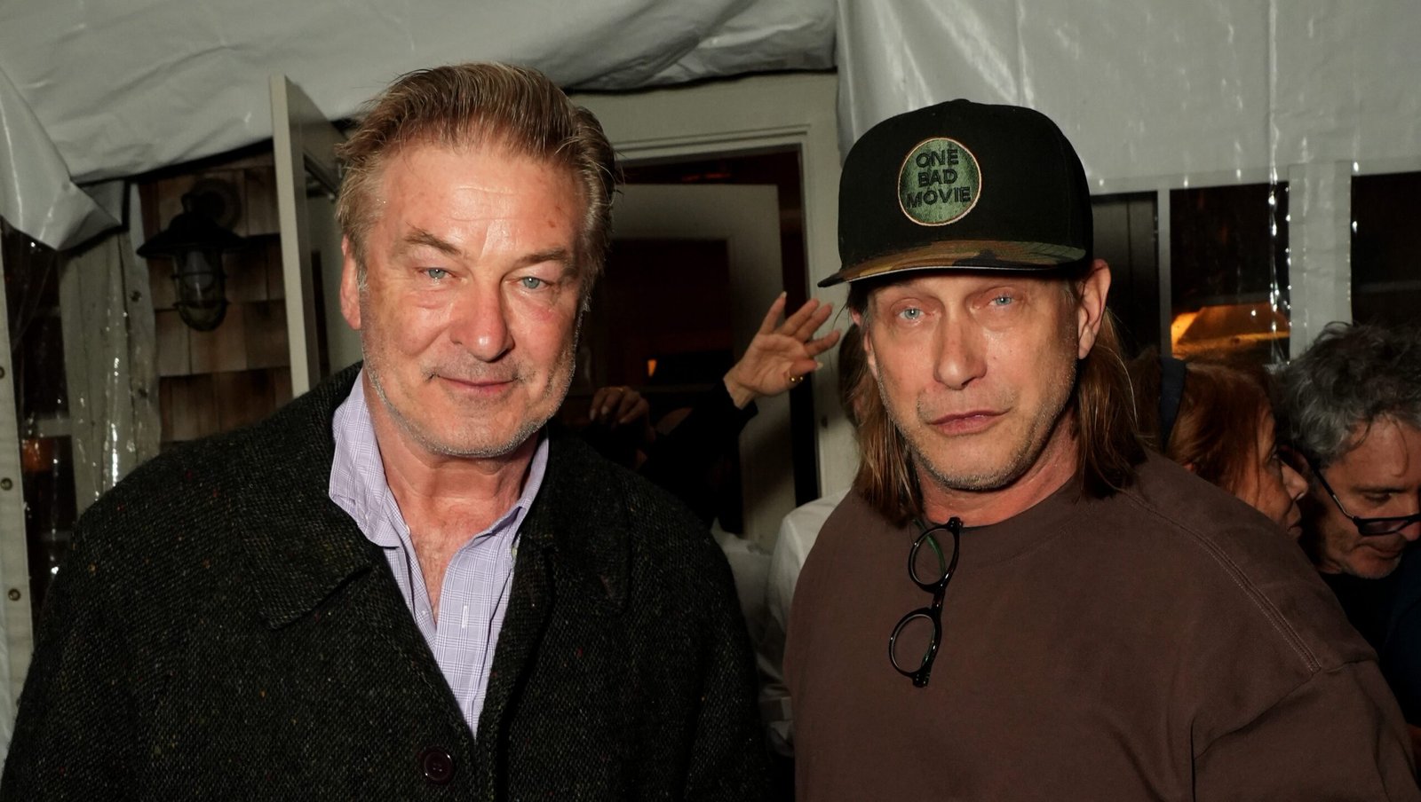 Actualizaciones sobre el accidente automovilístico de Alec Baldwin: ¿Qué pasó con el actor y su hermano Stephen?