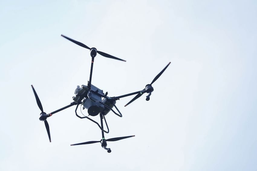 Los ataques con aviones no tripulados de los carteles obligan a los residentes a huir de la ciudad natal de El Chapo en Sinaloa