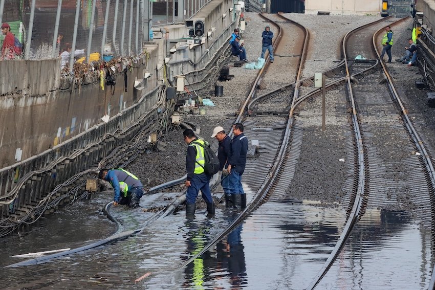 Los críticos advierten que los recortes en infraestructura podrían socavar el potencial de crecimiento económico de México