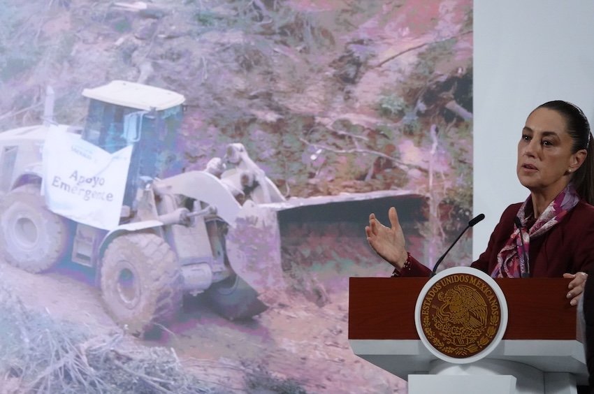 Sheinbaum revela sitio web sobre inundaciones y dice que Fitch se 'equivoca' en su última reforma: resumen de la mañanera del jueves