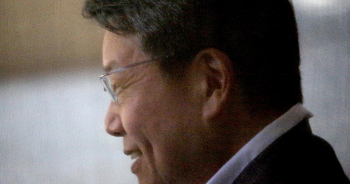 Kent Wong, un defensor de la resistencia no violenta en el movimiento sindical de Los Ángeles, muere a los 69 años