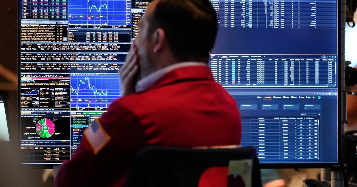 Wall Street cae a su peor día desde abril después de que las amenazas de aranceles de Trump rompieran su calma