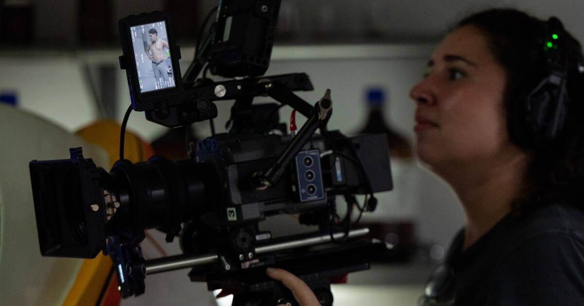 El romance de Hollywood con los microdramas se está calentando. ¿Durará?
