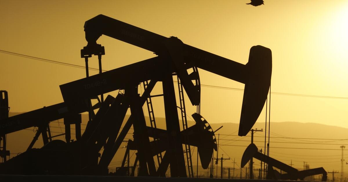Una medida valiente para aumentar la vivienda y la extracción de petróleo. Pero no en el tren de alta velocidad