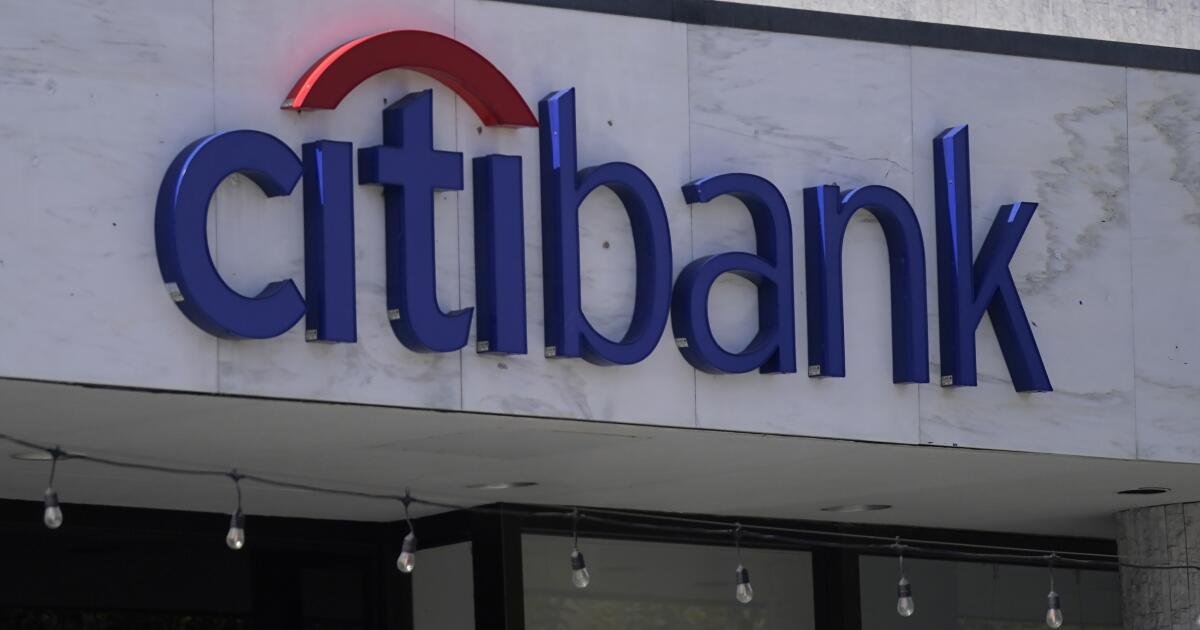 La administración Trump pone fin a la orden de consentimiento de Citibank que prohíbe la discriminación entre armenios y estadounidenses