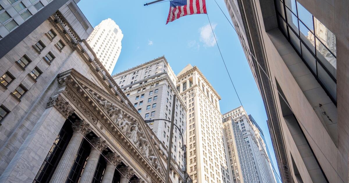 Wall Street marca más récords, dirigido por acciones tecnológicas